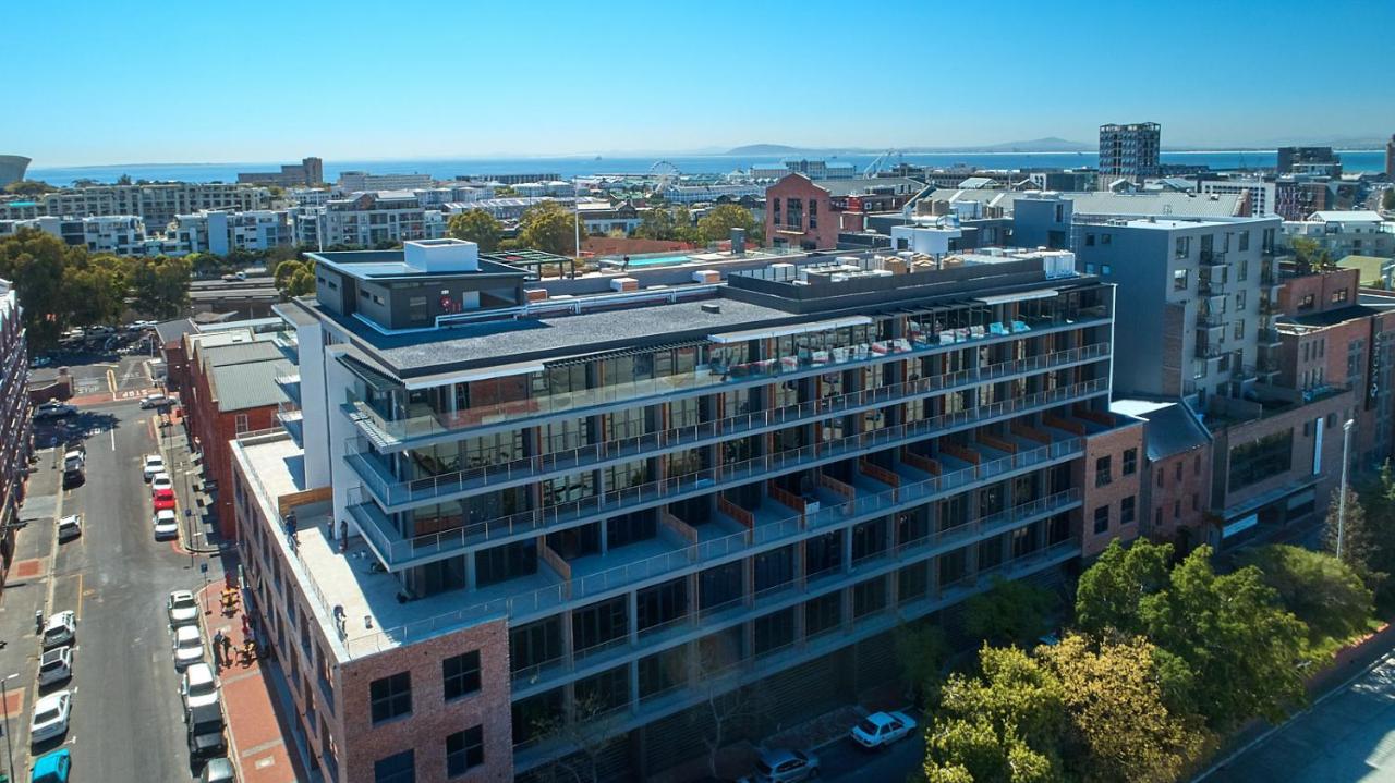 Urban Elephant. The Docklands Cape Town Exterior photo